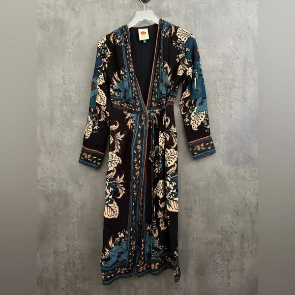 Farm Rio Black Blossom Tapestry Lenzing Ecovero Viscose Midi Wrap Dress  B3137 - threedaughtersproperties.com